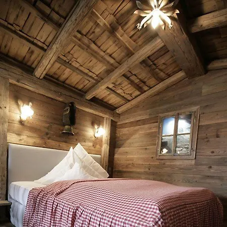 Hotel Hip 4*