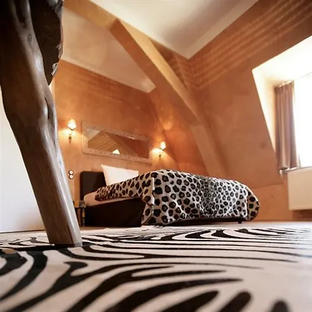 Hotel Hip 4*