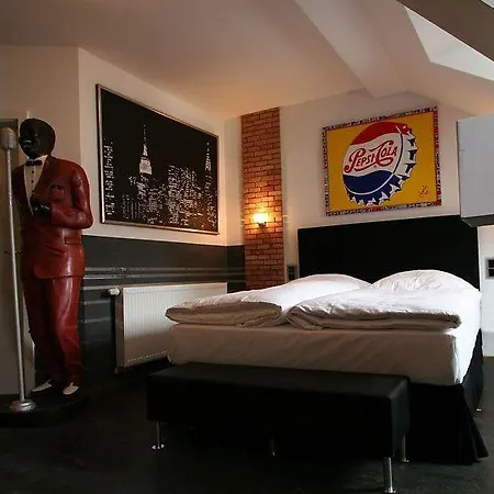 Hotel Hip 4*
